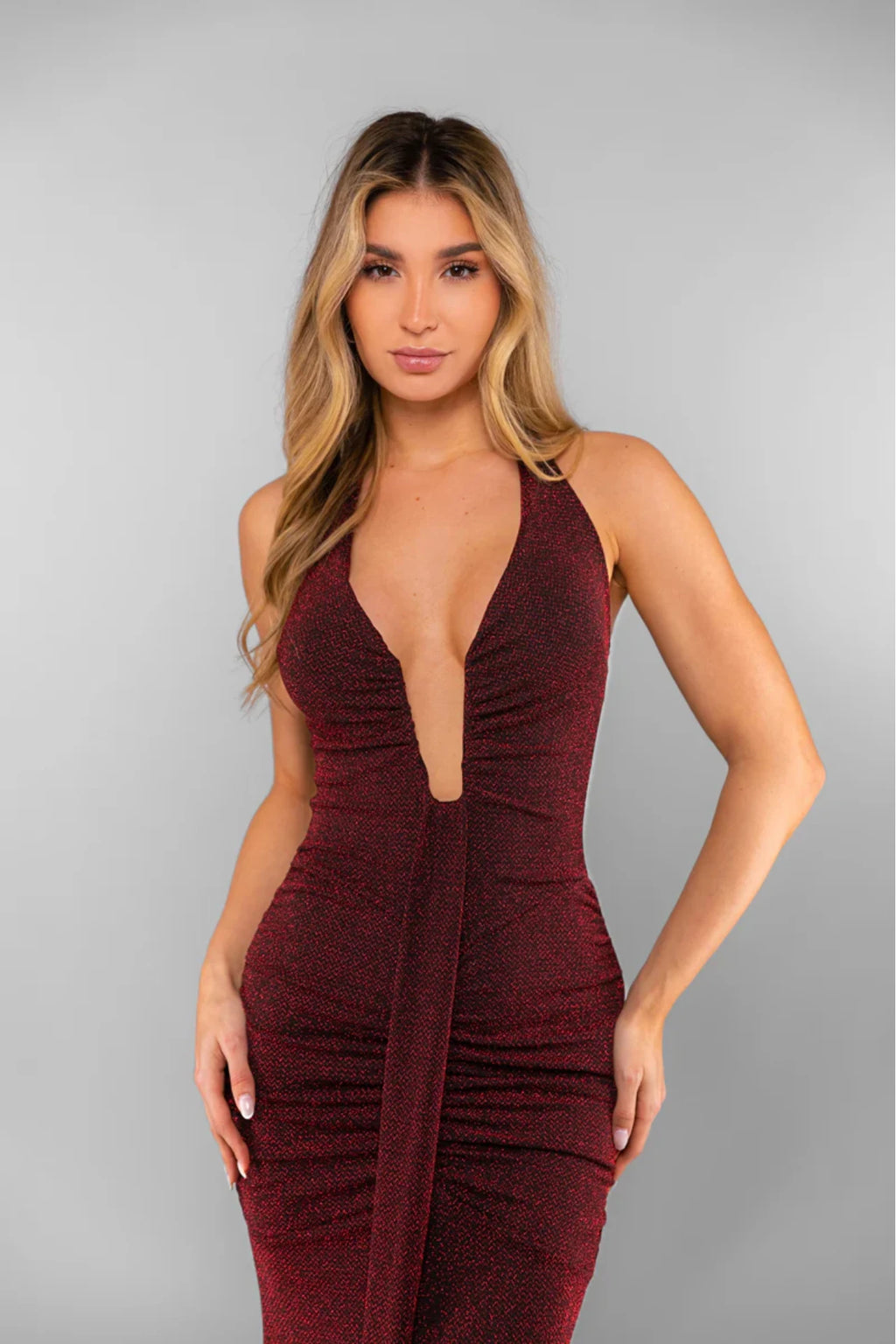 Shiny maxi dress with a halter neckline