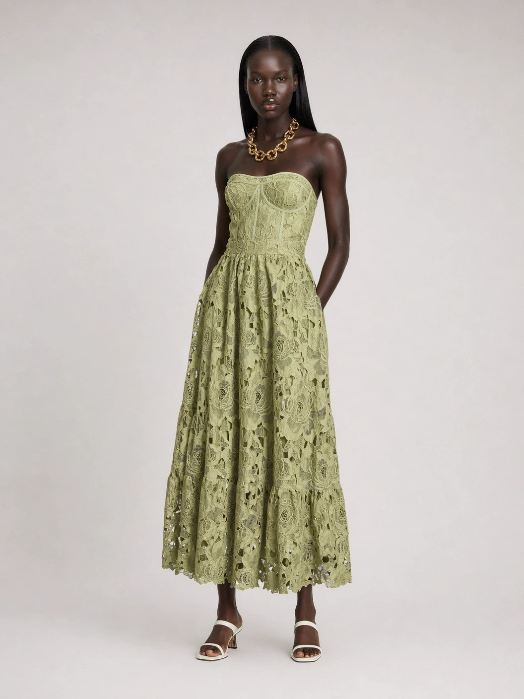 Lace Floral Embroidered Cut-Out Midium Dress in Green